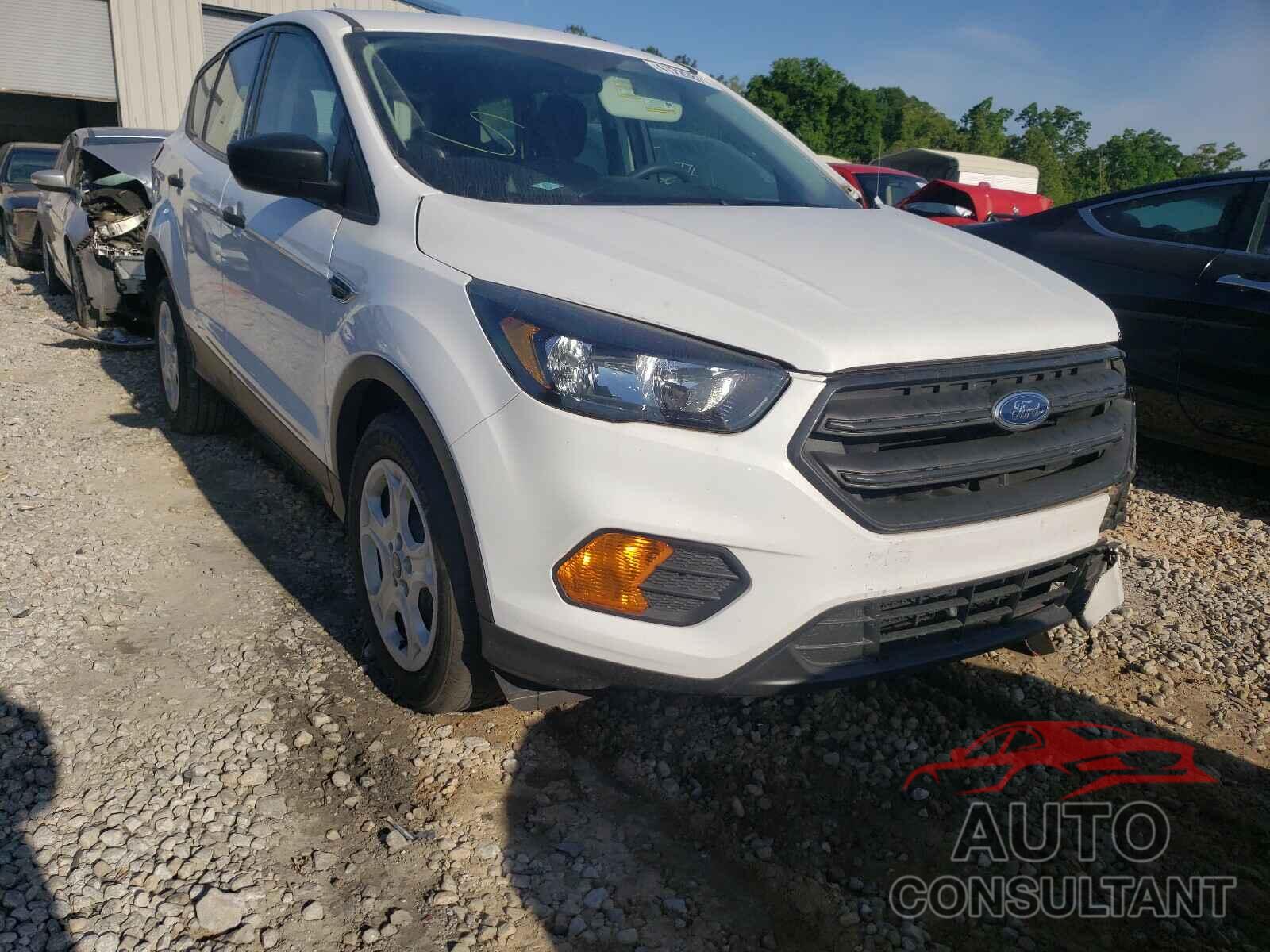 FORD ESCAPE 2018 - 1FMCU0F7XJUB35496