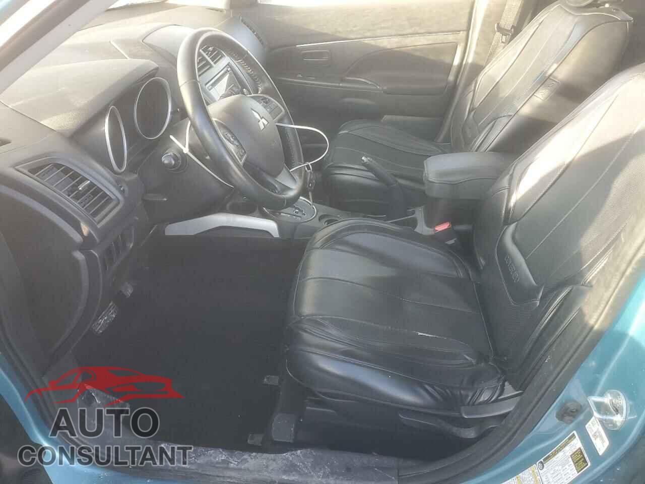 MITSUBISHI OUTLANDER 2014 - 4A4AP3AU6EE032151