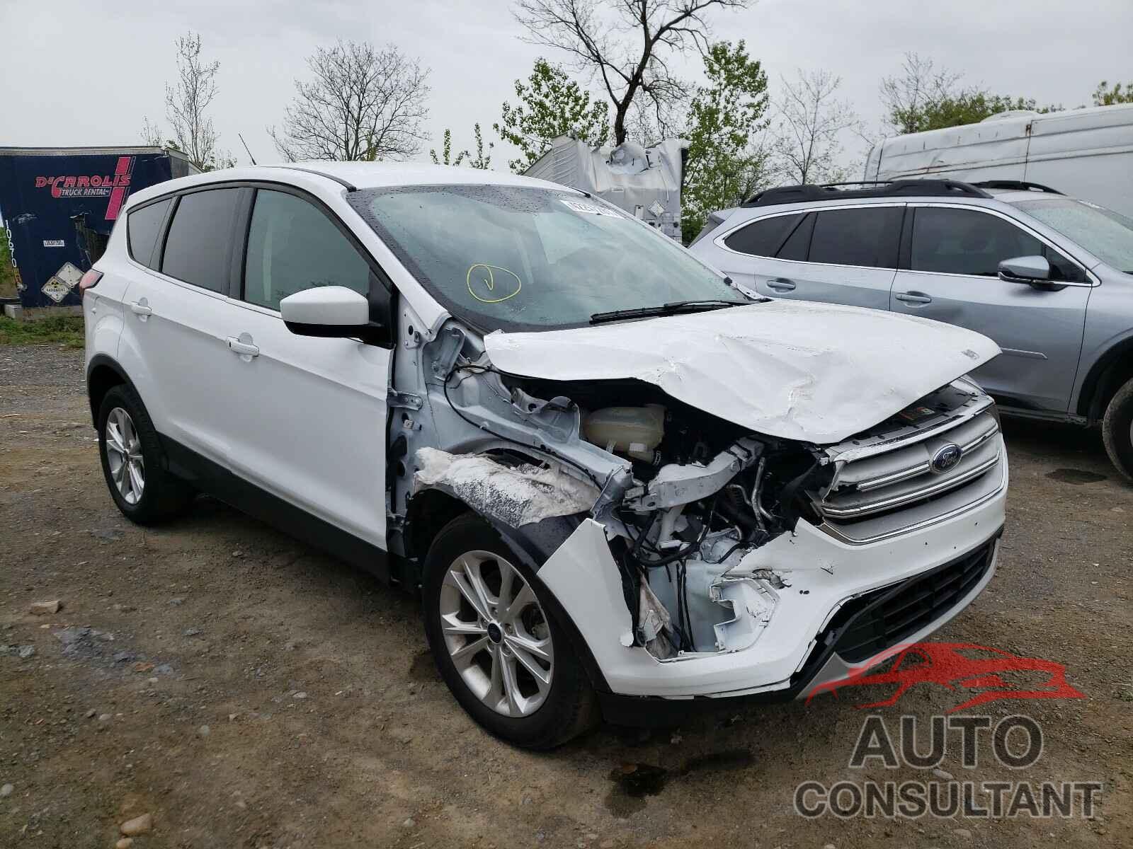 FORD ESCAPE 2019 - 1FMCU9GD9KUB27139