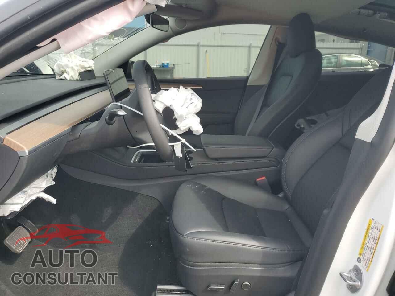 TESLA MODEL Y 2023 - 7SAYGDEEXPF788097