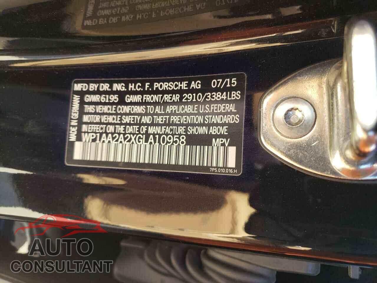 PORSCHE CAYENNE 2016 - WP1AA2A2XGLA10958