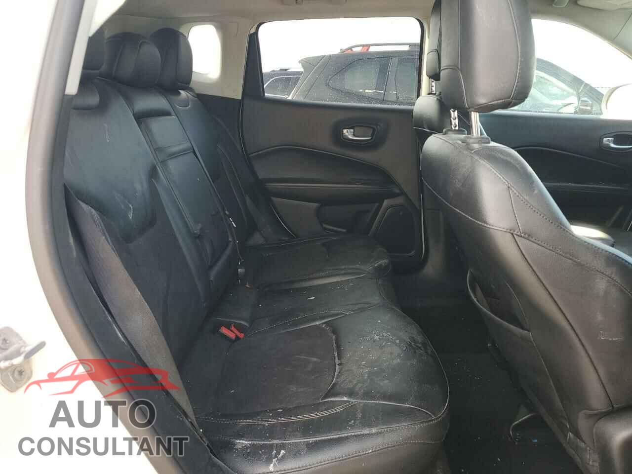 JEEP COMPASS 2018 - 3C4NJDBB2JT128236
