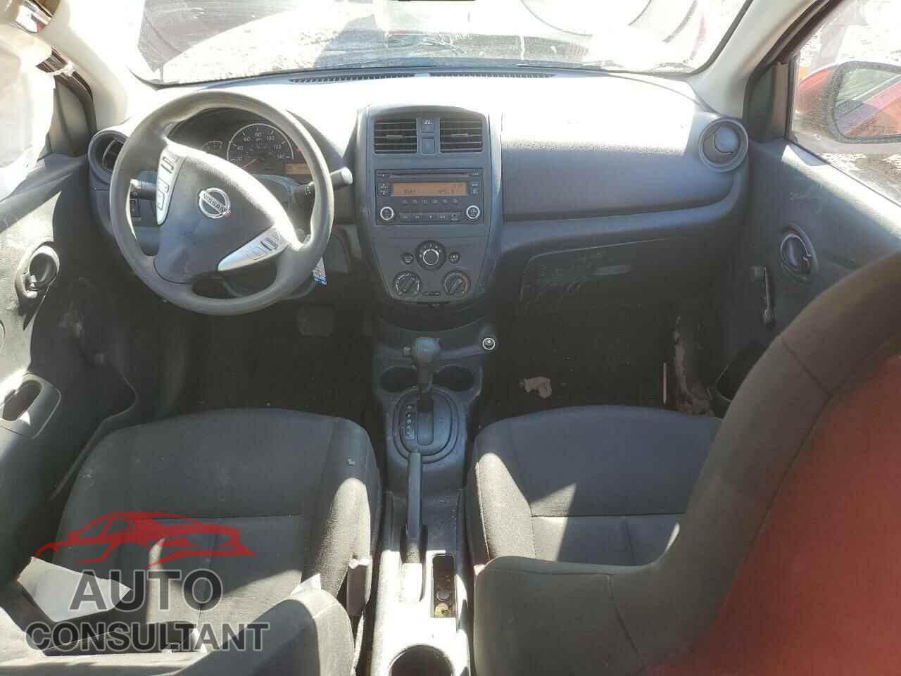 NISSAN VERSA 2017 - 3N1CN7AP3HL863136