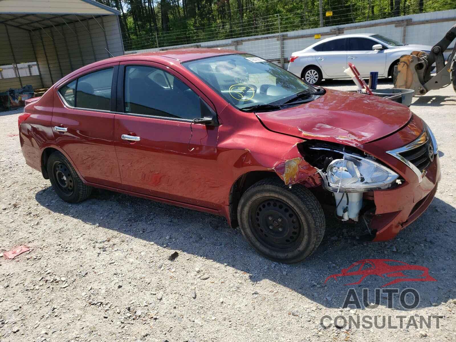 NISSAN VERSA 2017 - 3N1CN7AP8HL858868
