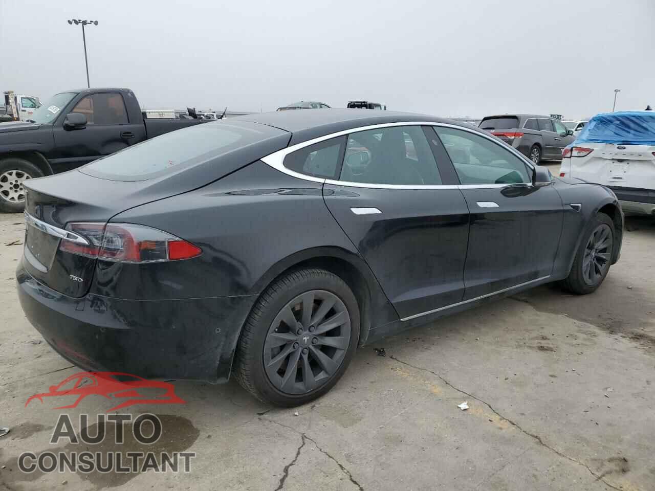 TESLA MODEL S 2018 - 5YJSA1E28JF292666