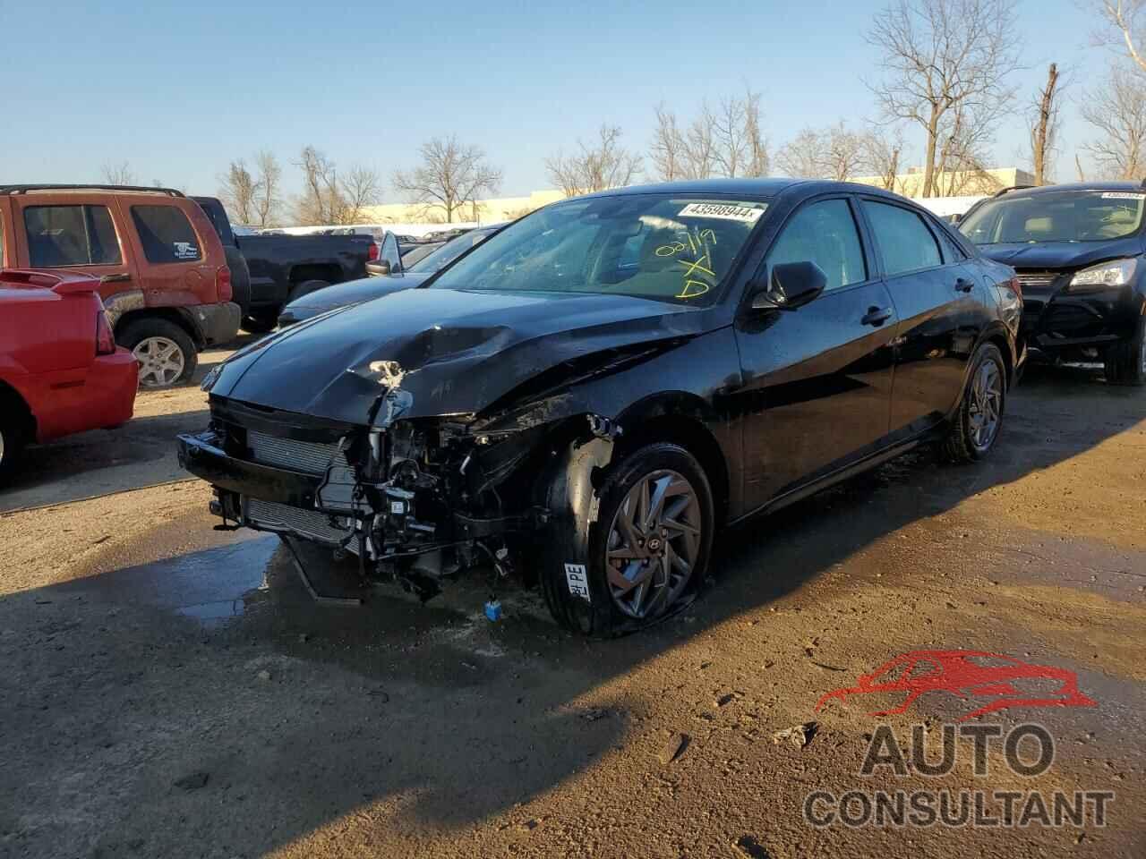 HYUNDAI ELANTRA 2024 - KMHLM4DG9RU638569