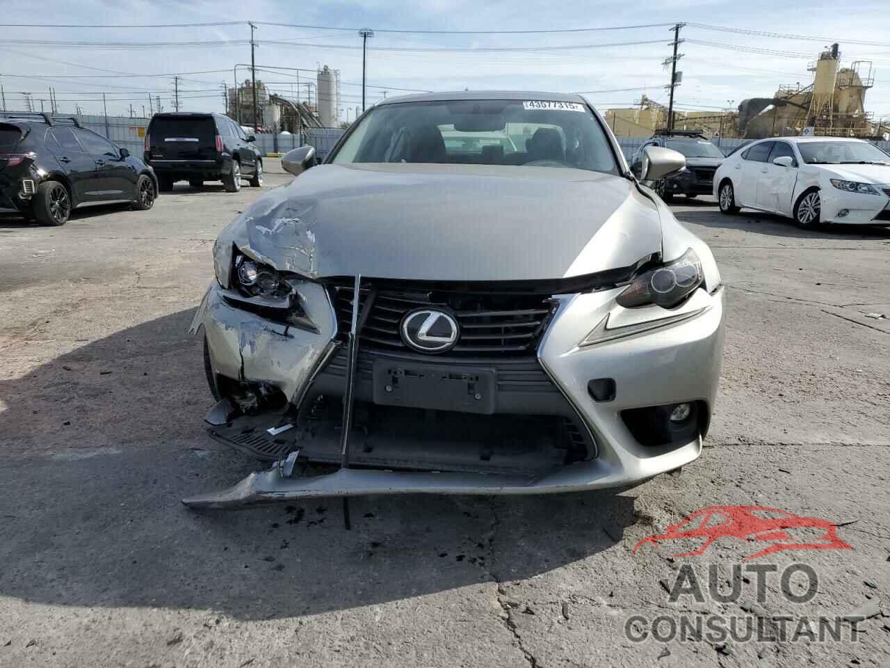 LEXUS IS 2015 - JTHBF1D22F5055827