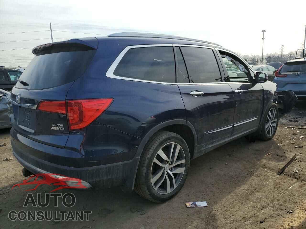 HONDA PILOT 2017 - 5FNYF6H06HB100609