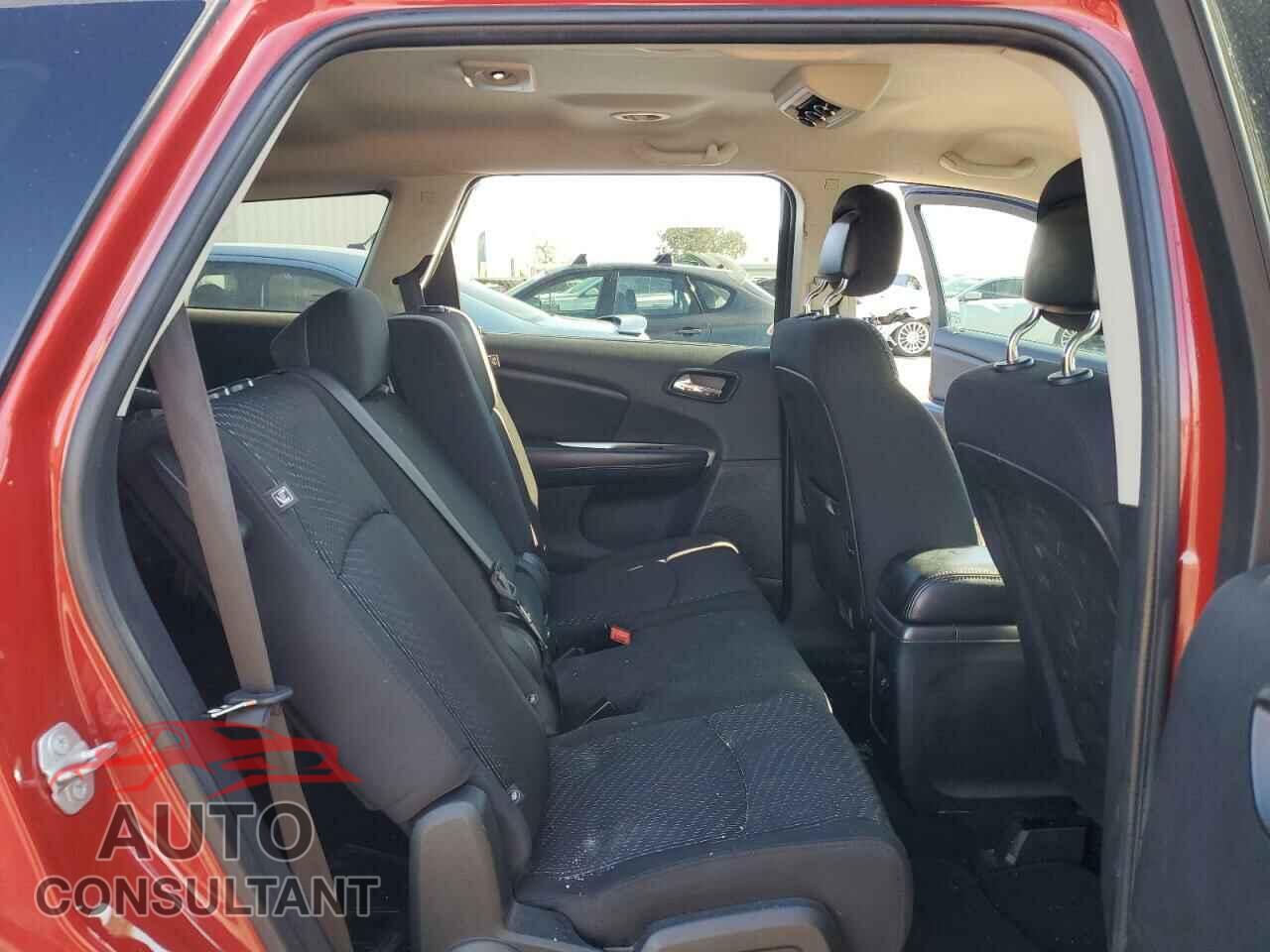 DODGE JOURNEY 2015 - 3C4PDCBB8FT573078