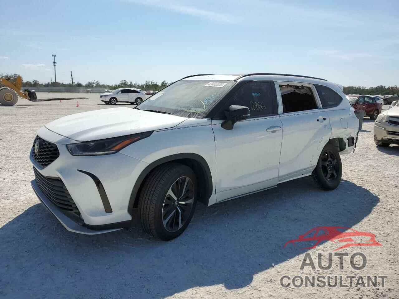 TOYOTA HIGHLANDER 2022 - 5TDLZRAH4NS135515