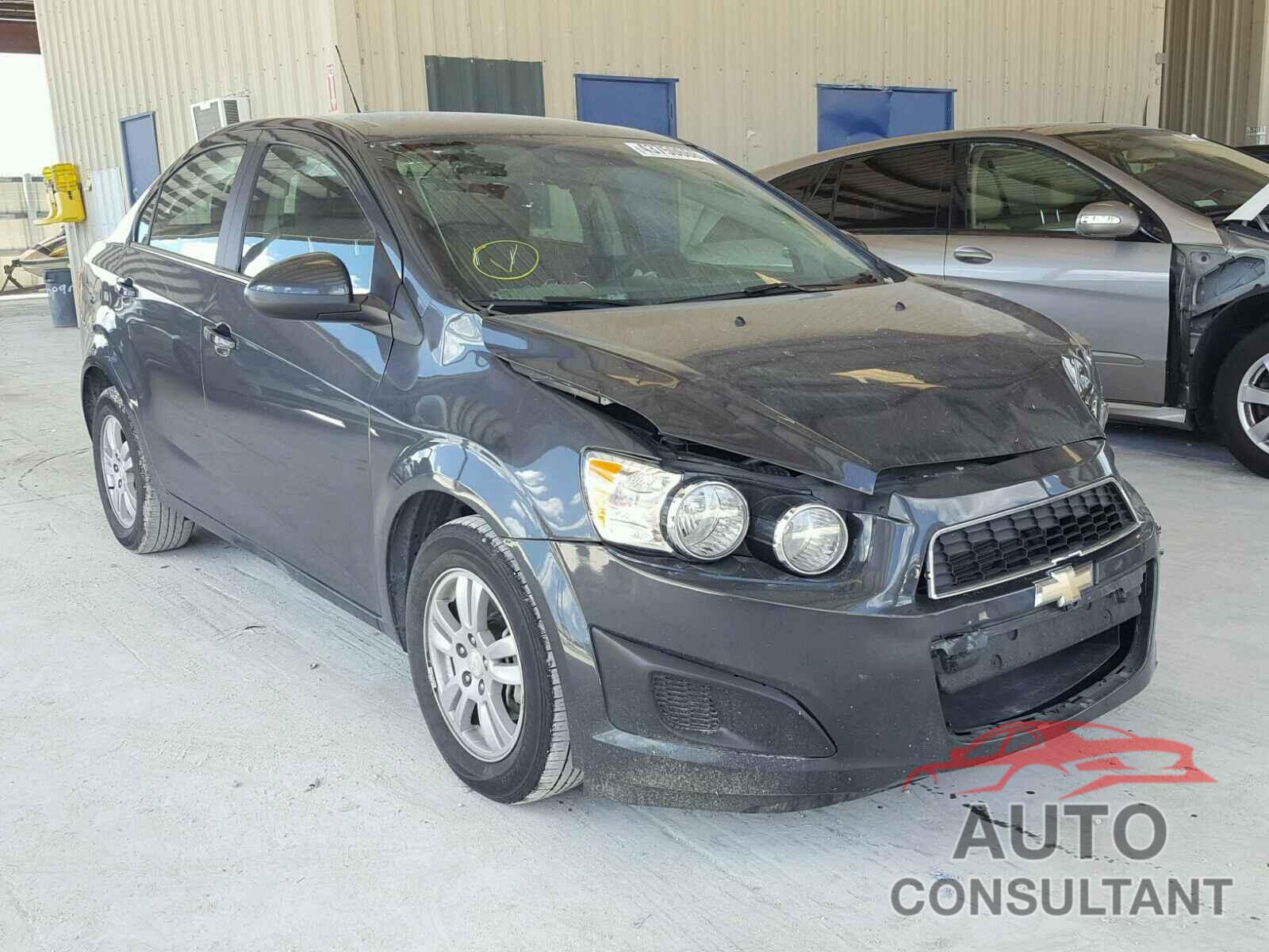 CHEVROLET SONIC 2016 - 1G1JC5SH5G4147373