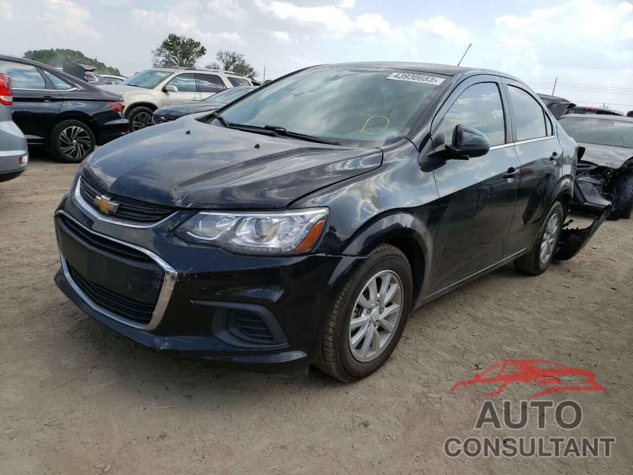 CHEVROLET SONIC 2018 - 1G1JD5SH6J4114077