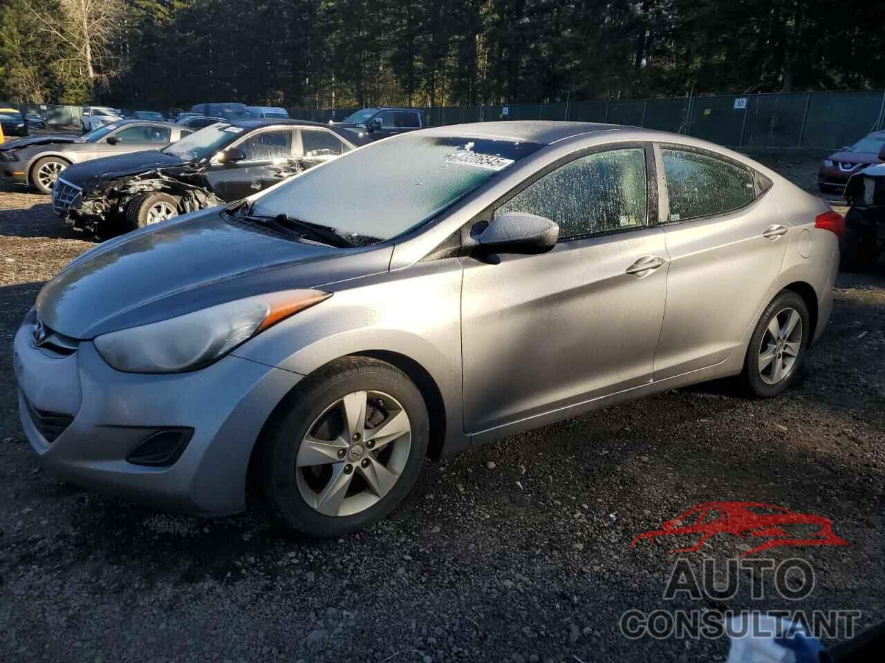HYUNDAI ELANTRA 2011 - KMHDH4AE6BU157129