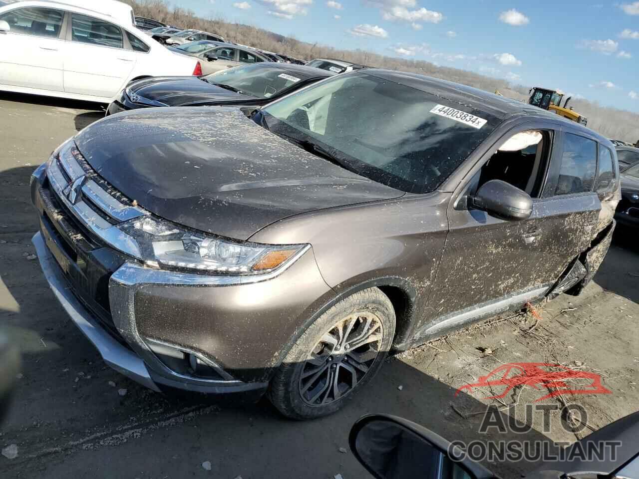 MITSUBISHI OUTLANDER 2018 - JA4AZ3A37JZ003232