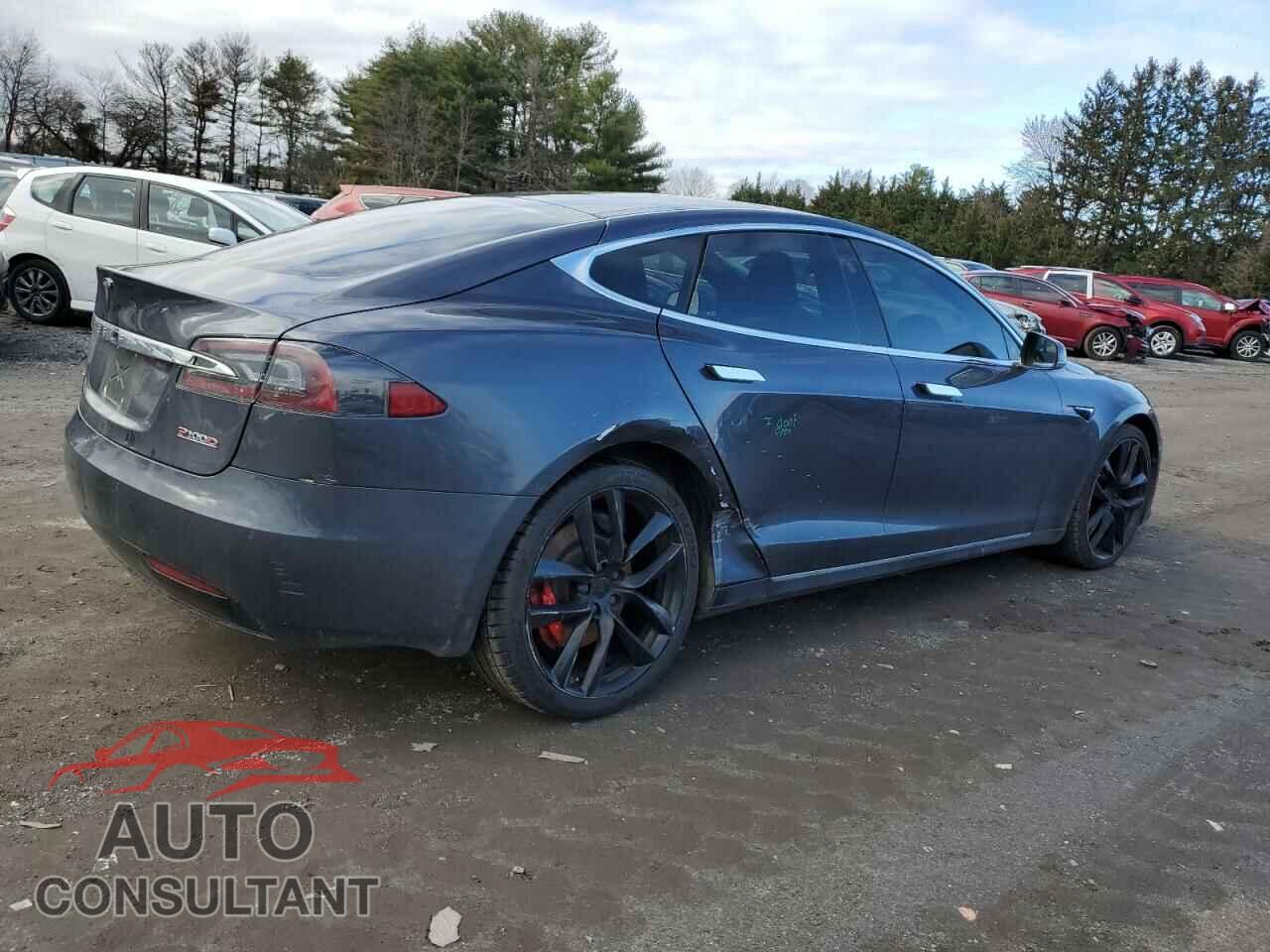 TESLA MODEL S 2018 - 5YJSA1E41JF260062