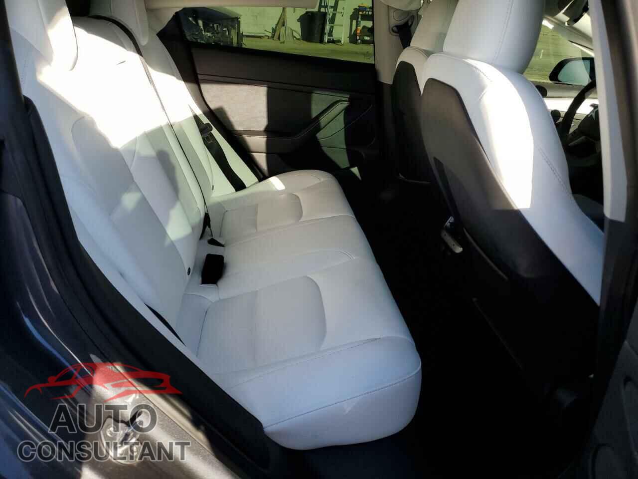 TESLA MODEL 3 2023 - 5YJ3E1EA4PF659510