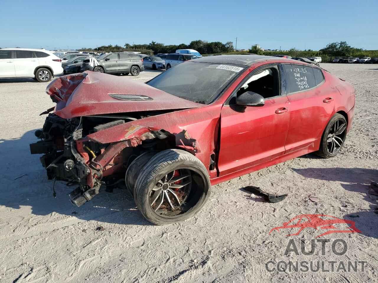 KIA STINGER 2018 - KNAE55LC8J6012645