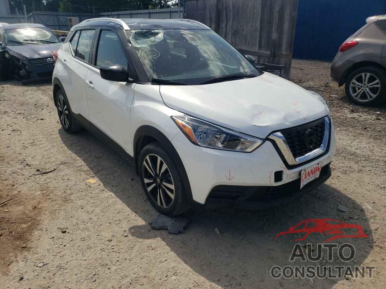 NISSAN KICKS 2018 - 3N1CP5CU5JL505088