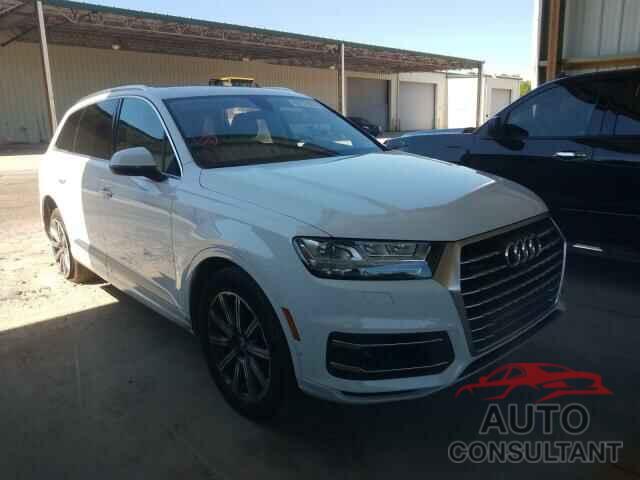 AUDI Q7 2019 - WA1LAAF72KD018364