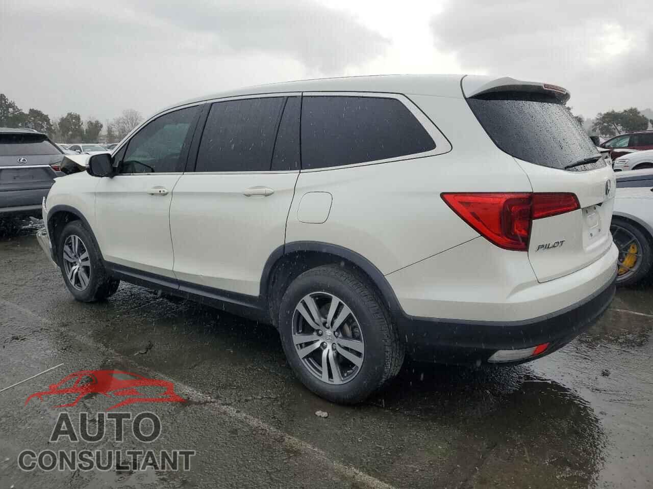 HONDA PILOT 2017 - 5FNYF6H79HB077372