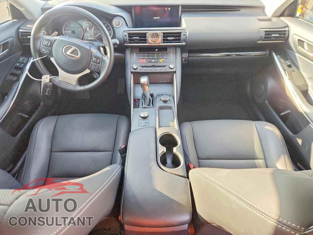 LEXUS IS 2019 - JTHBA1D28K5099789