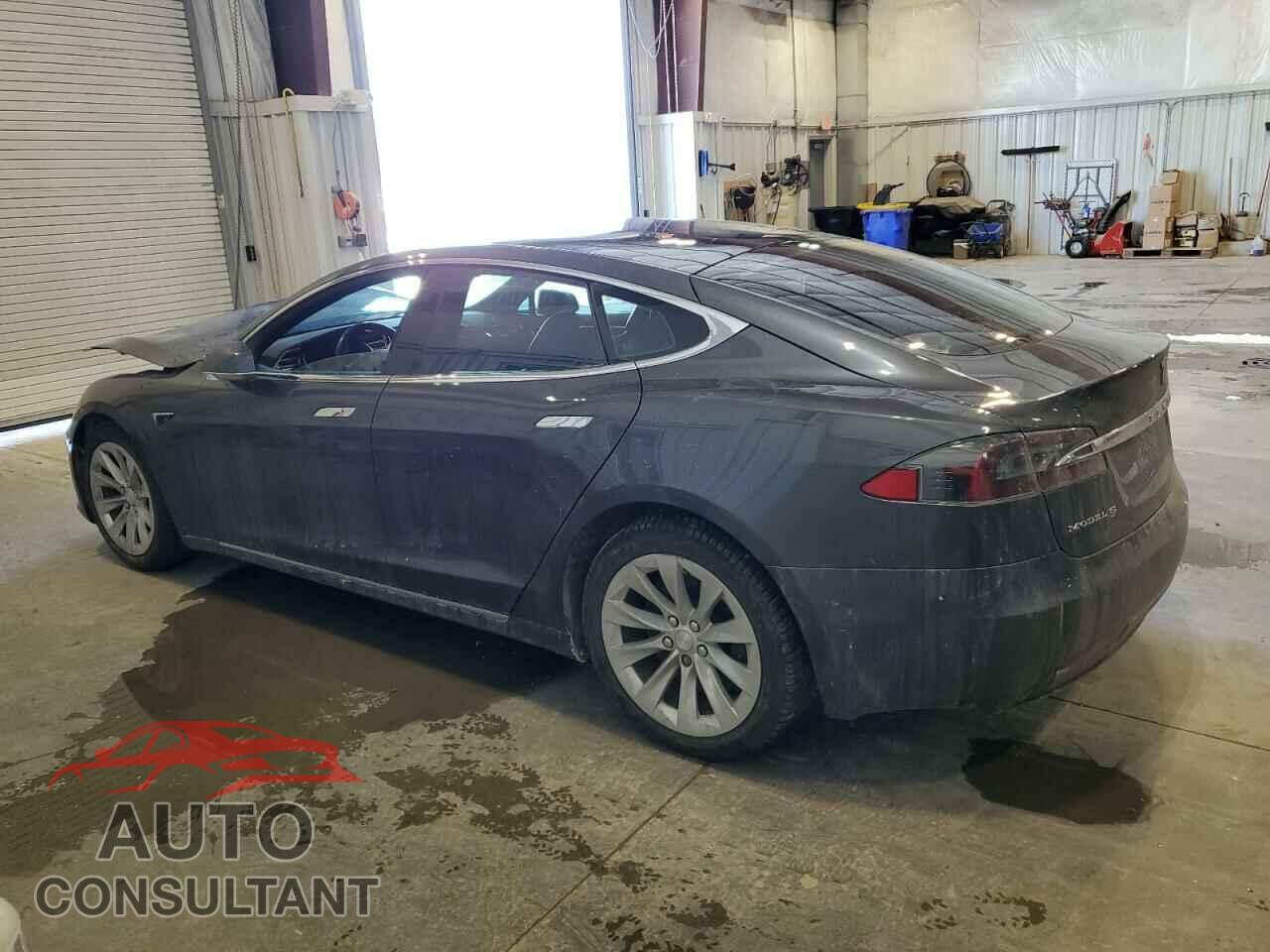 TESLA MODEL S 2017 - 5YJSA1E2XHF197245