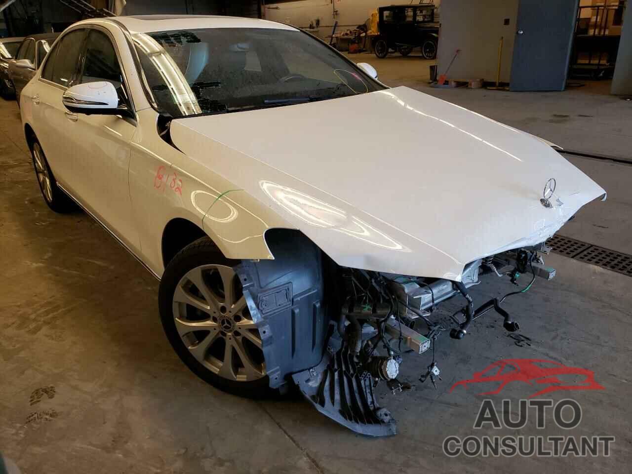 MERCEDES-BENZ E-CLASS 2019 - WDDZF4KB6KA544663