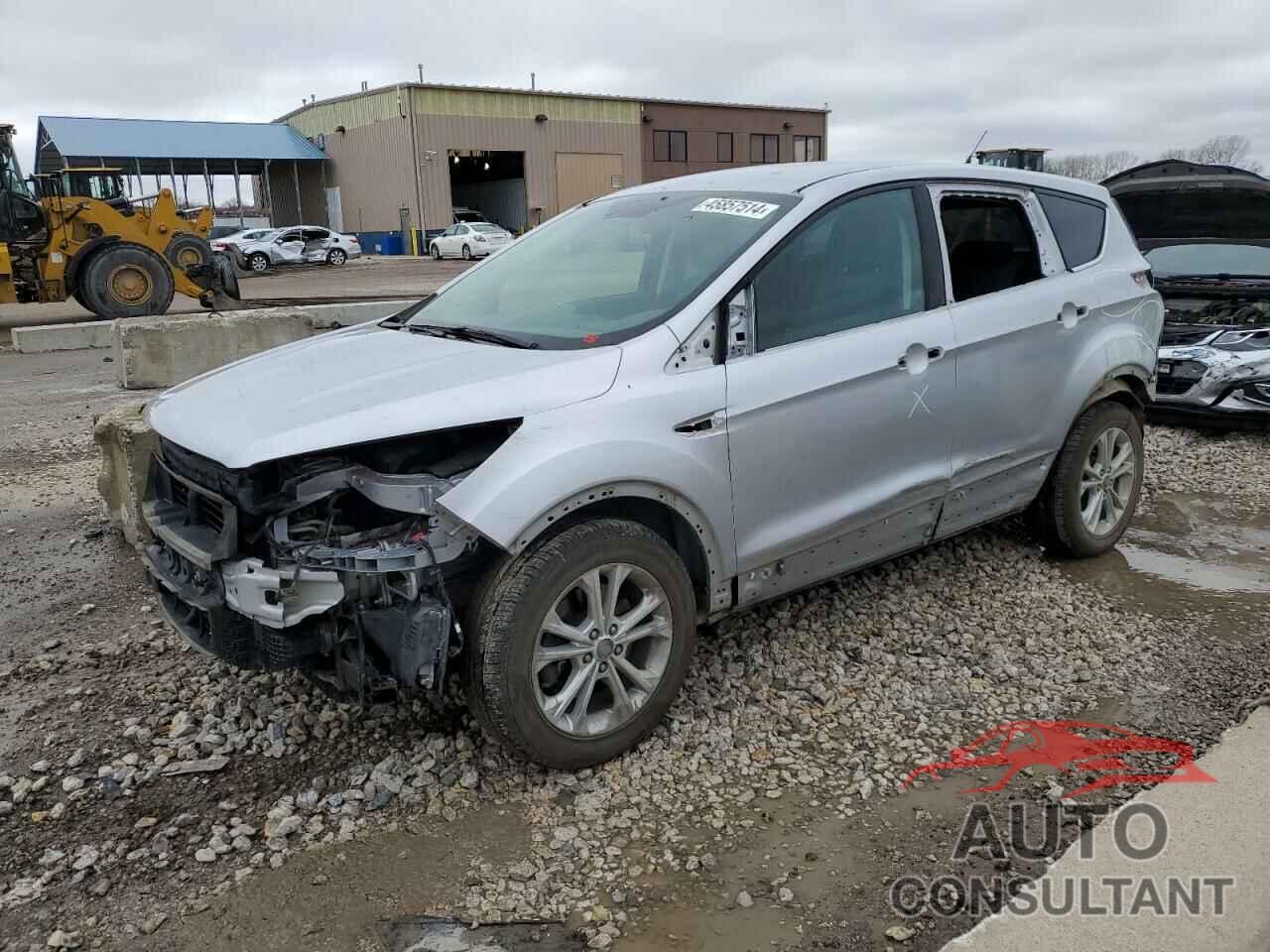 FORD ESCAPE 2017 - 1FMCU9G94HUD44988