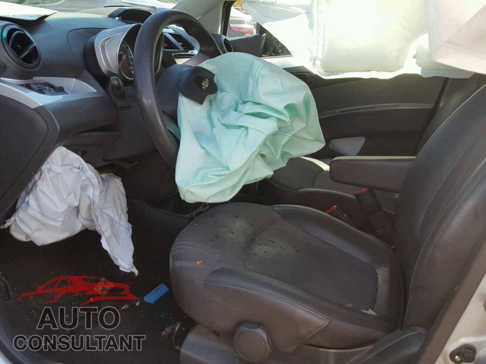 CHEVROLET SPARK 2015 - KL8CD6S99FC725550