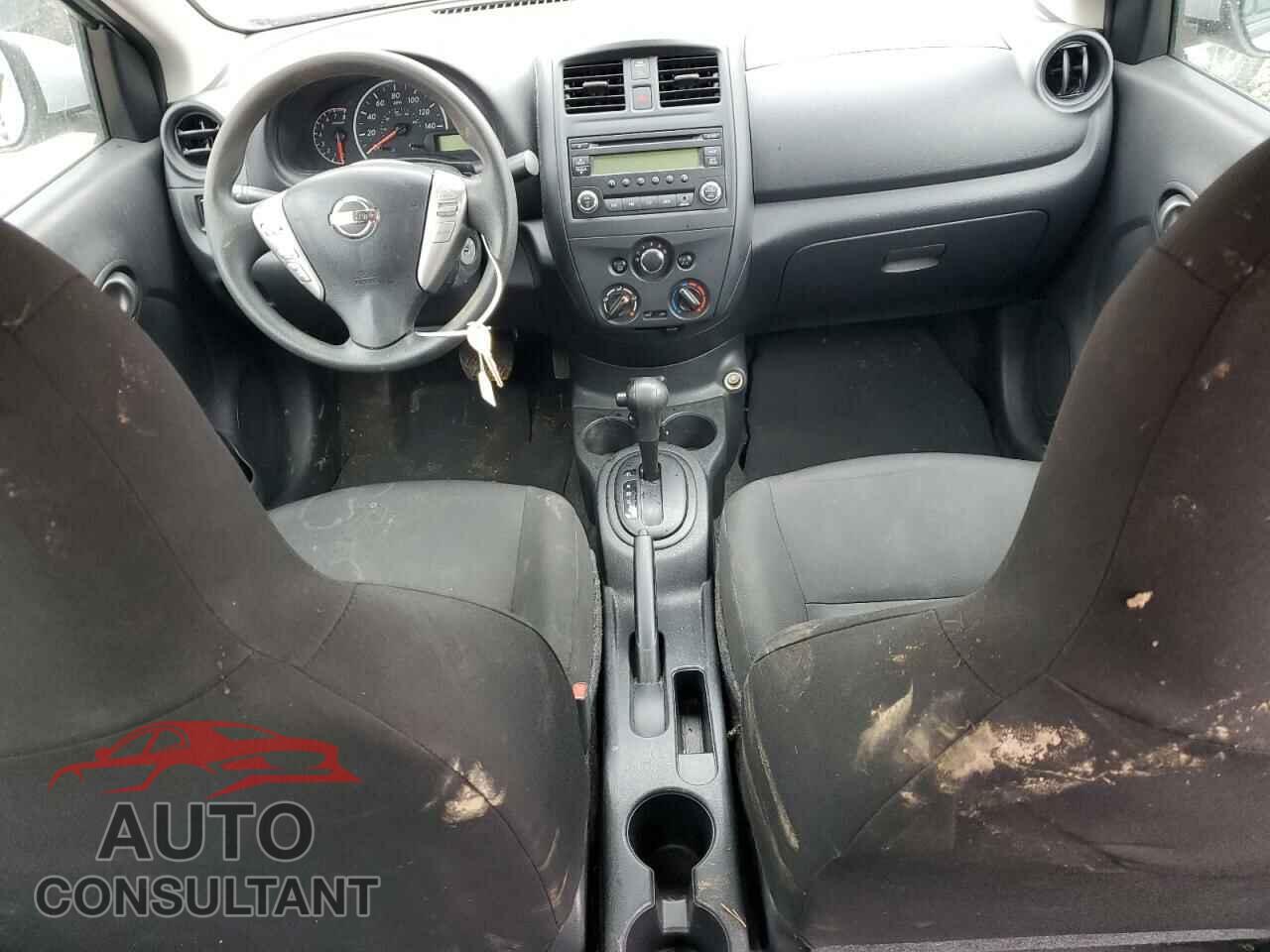 NISSAN VERSA 2017 - 3N1CN7AP3HL861144