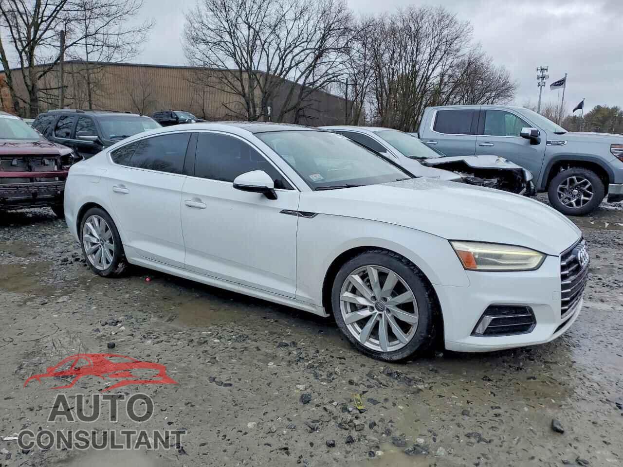 AUDI A5 2018 - WAUANCF5XJA120360