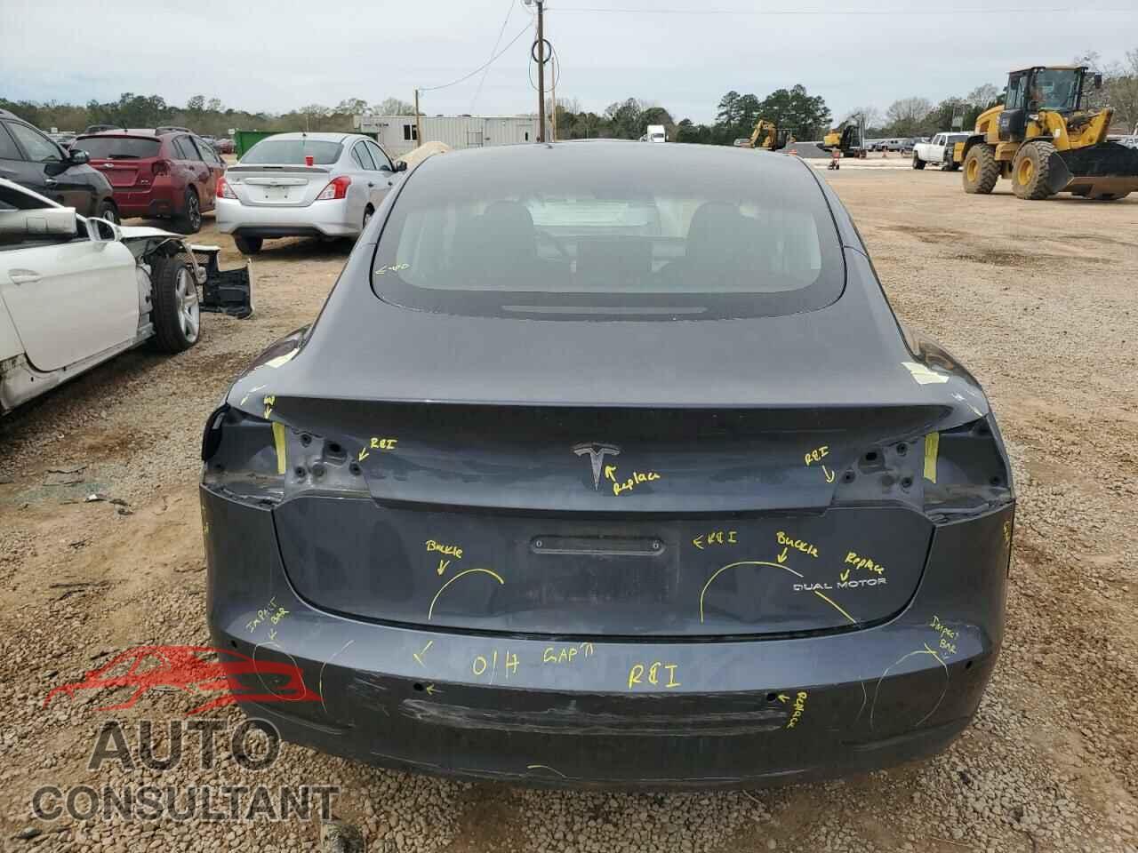 TESLA MODEL 3 2021 - 5YJ3E1EB2MF902557