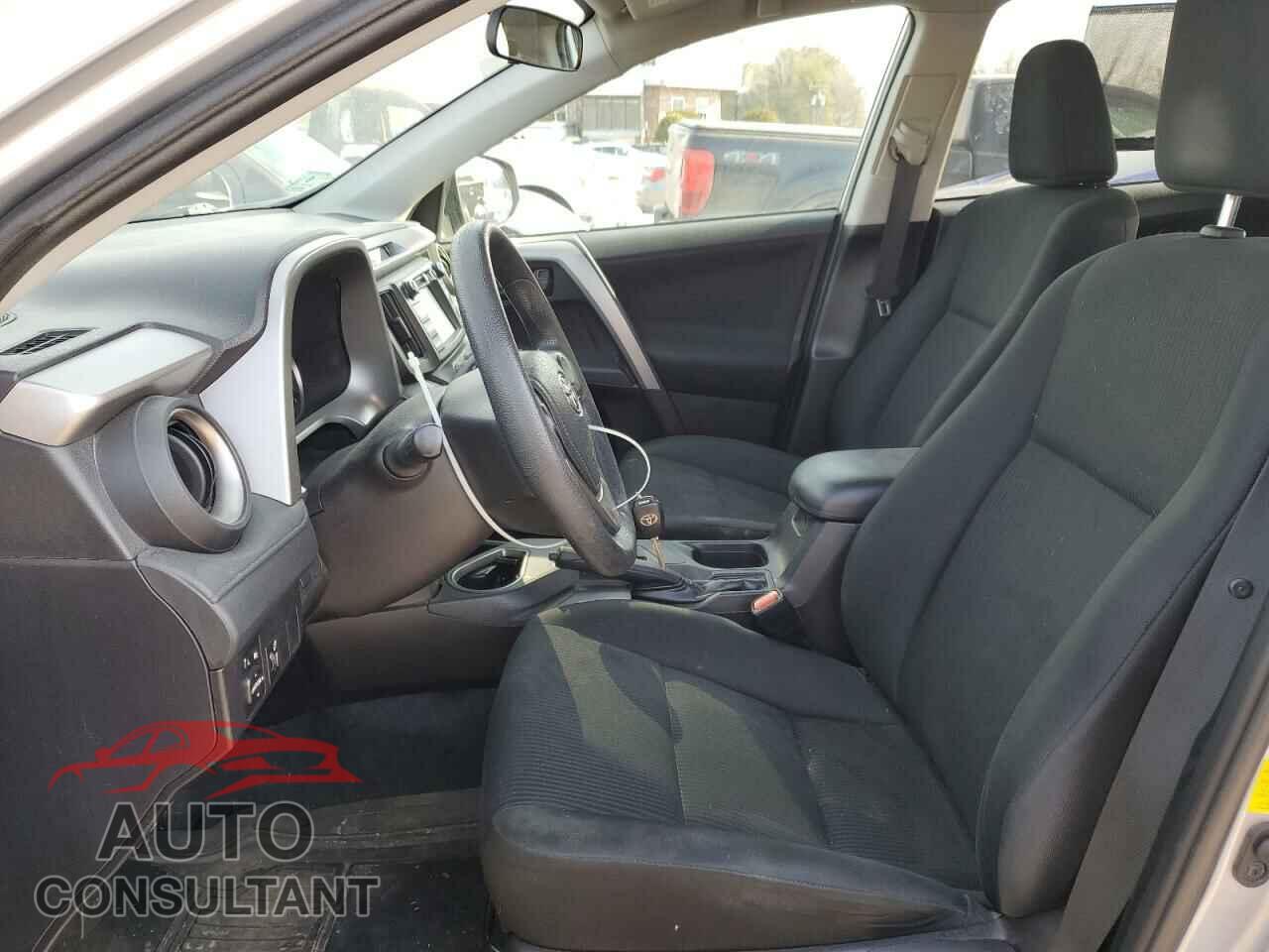 TOYOTA RAV4 2016 - 2T3BFREV9GW522356