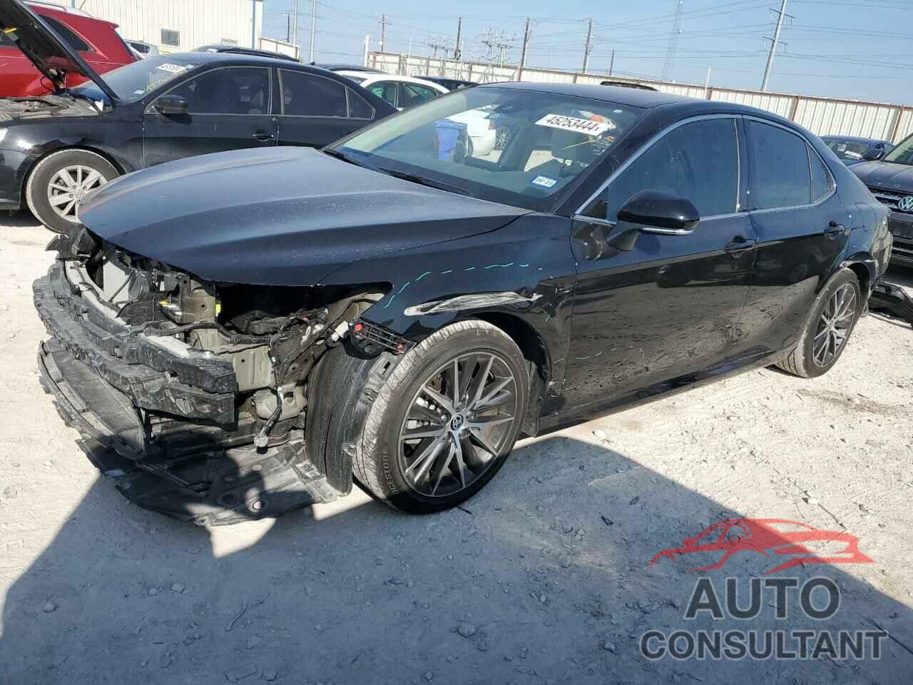TOYOTA CAMRY 2023 - 4T1F11AK7PU176975