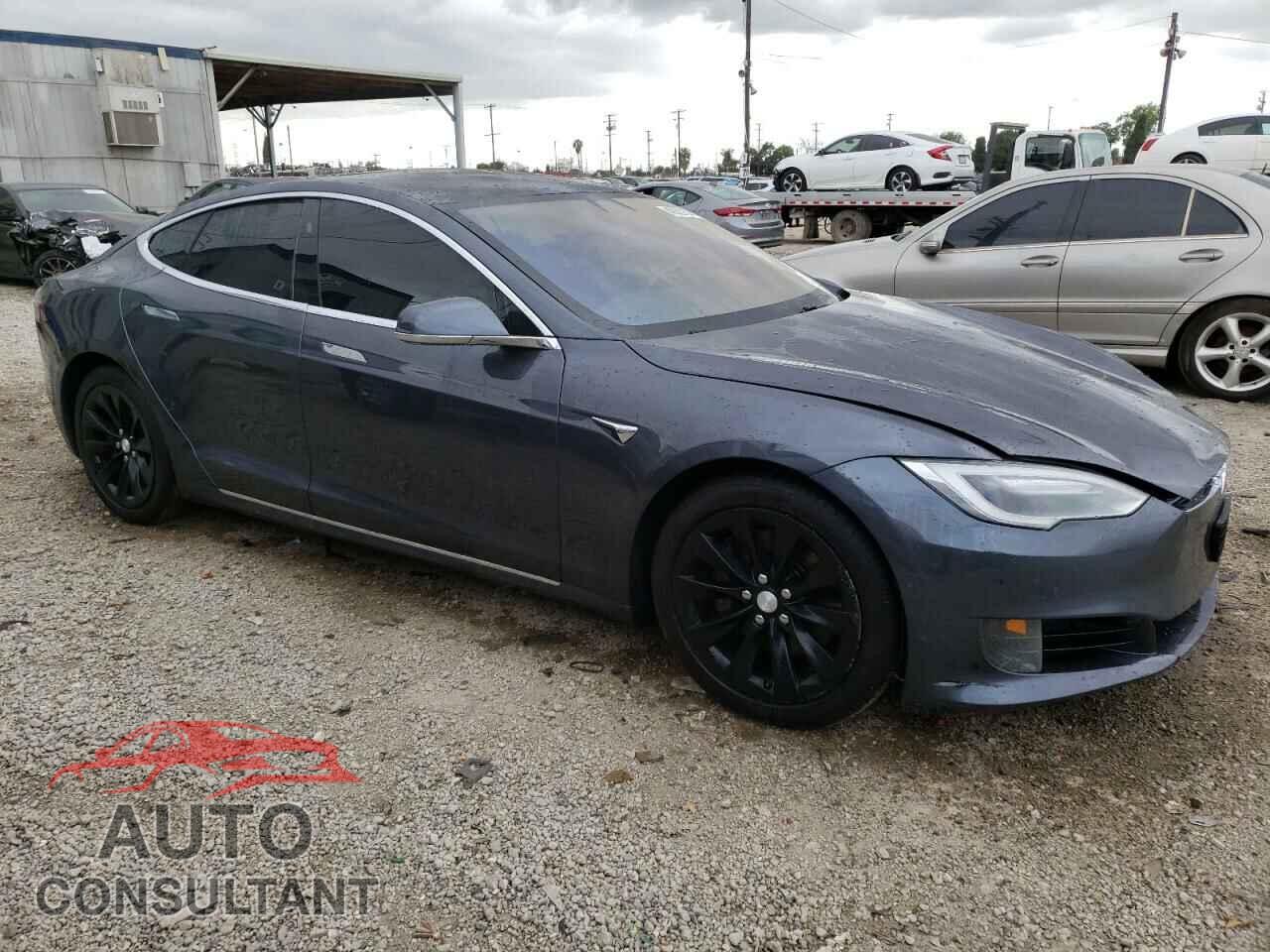TESLA MODEL S 2017 - 5YJSA1E27HF206144