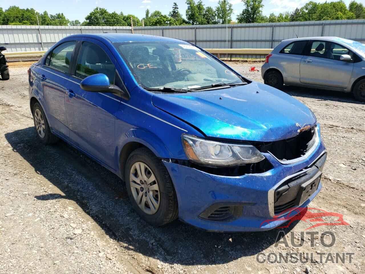 CHEVROLET SONIC 2017 - 1G1JB5SG5H4119861