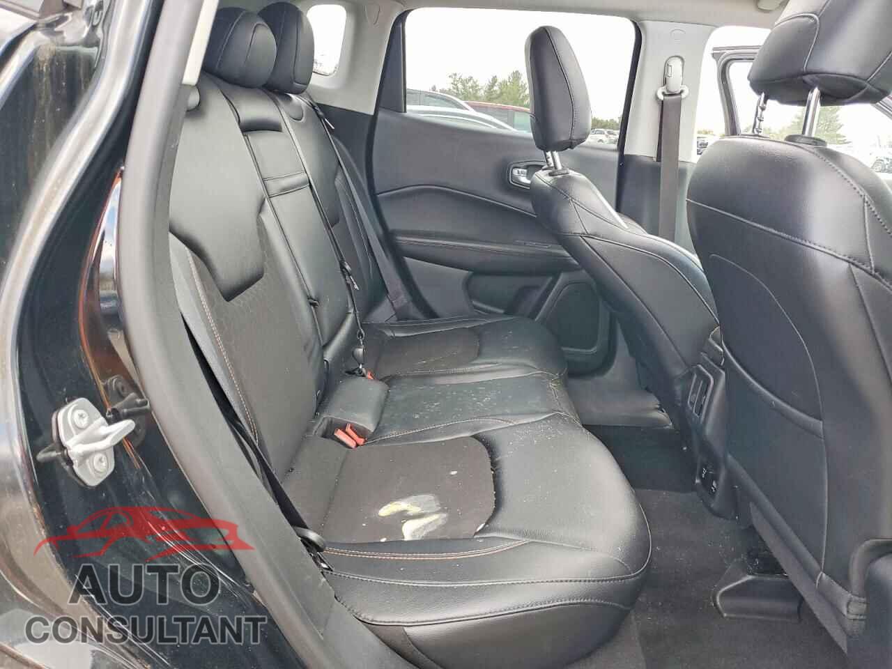 JEEP COMPASS 2017 - 3C4NJDBB6HT607012