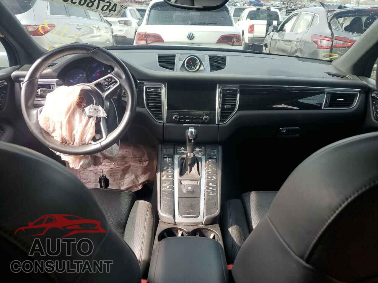PORSCHE MACAN 2017 - WP1AA2A5XHLB01000