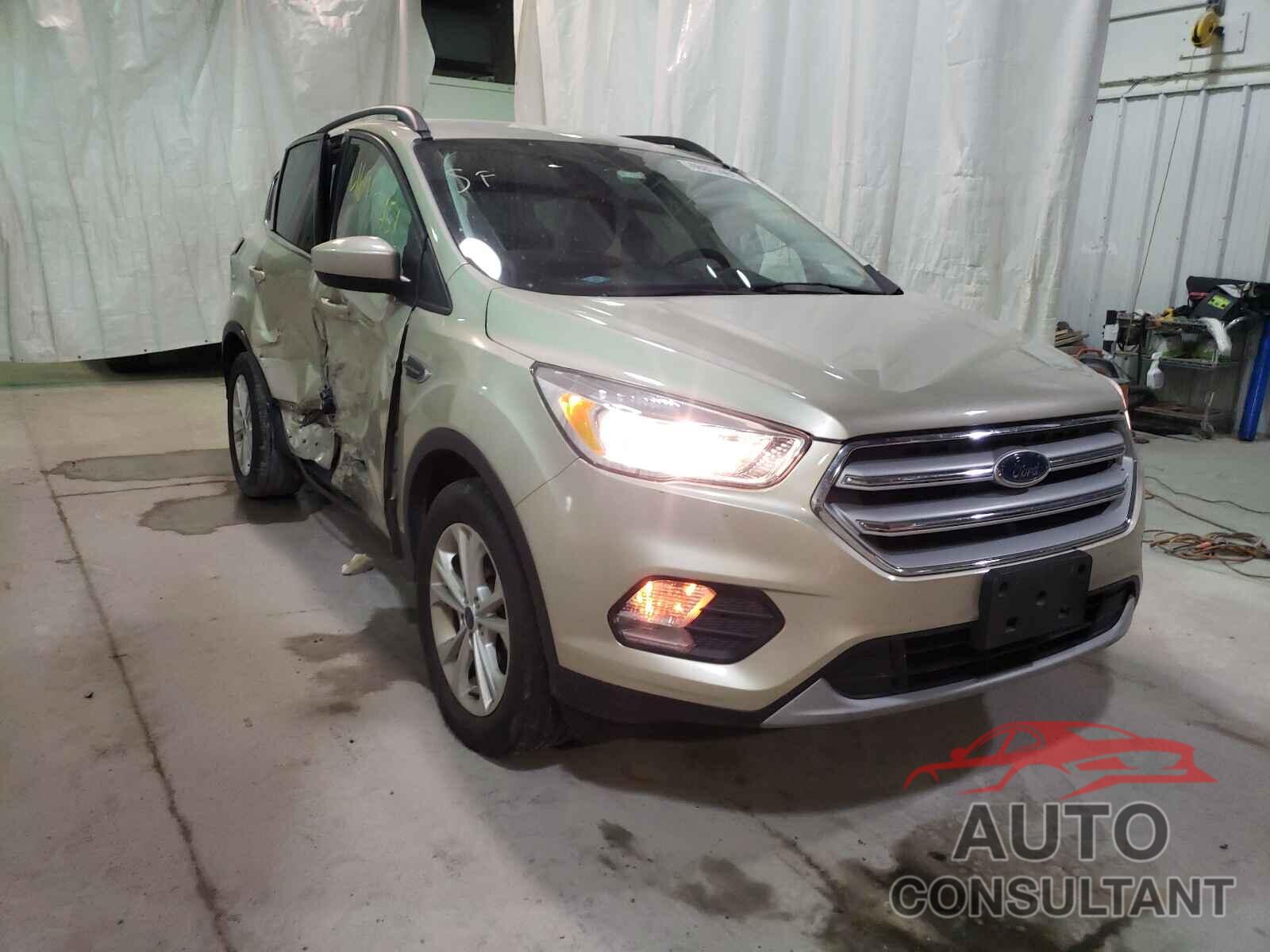 FORD ESCAPE 2018 - 1FMCU9GD9JUB07326