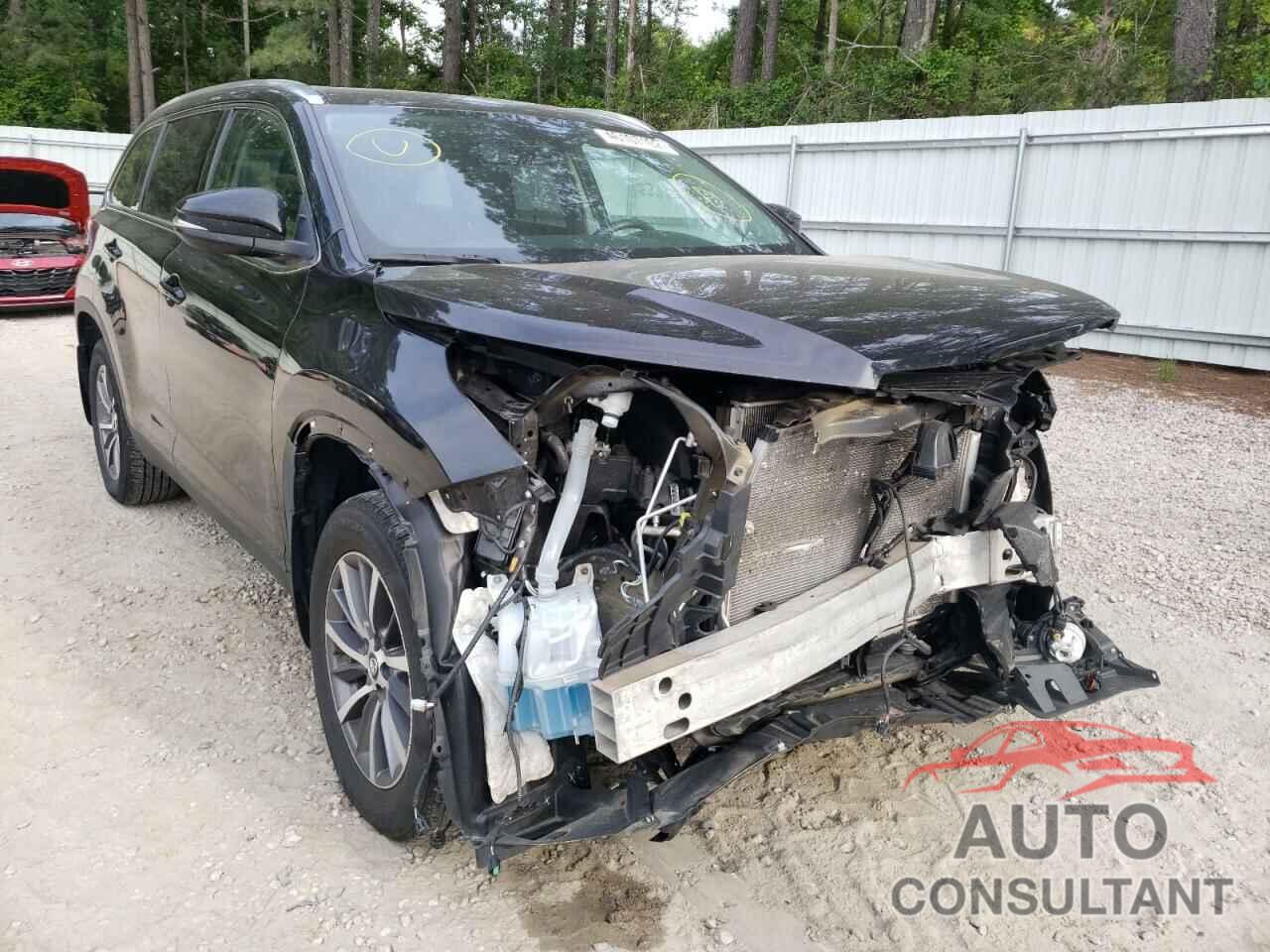 TOYOTA HIGHLANDER 2019 - 5TDJZRFH8KS574552