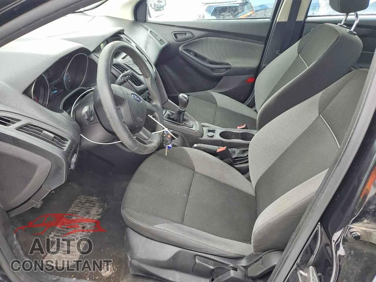 FORD FOCUS 2013 - 1FADP3E2XDL327959