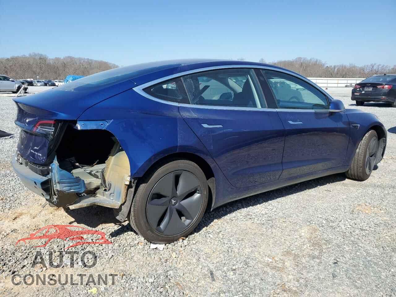 TESLA MODEL 3 2018 - 5YJ3E1EB6JF115266