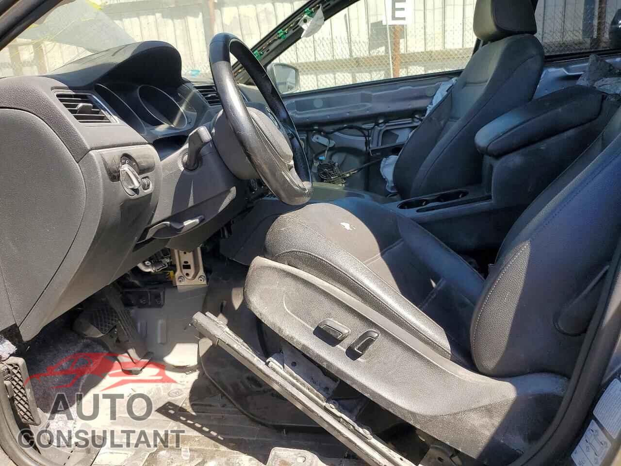 VOLKSWAGEN JETTA 2017 - 3VWL17AJ7HM371639