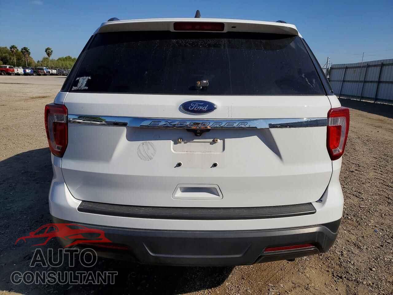 FORD EXPLORER 2018 - 1FM5K7B88JGB43083