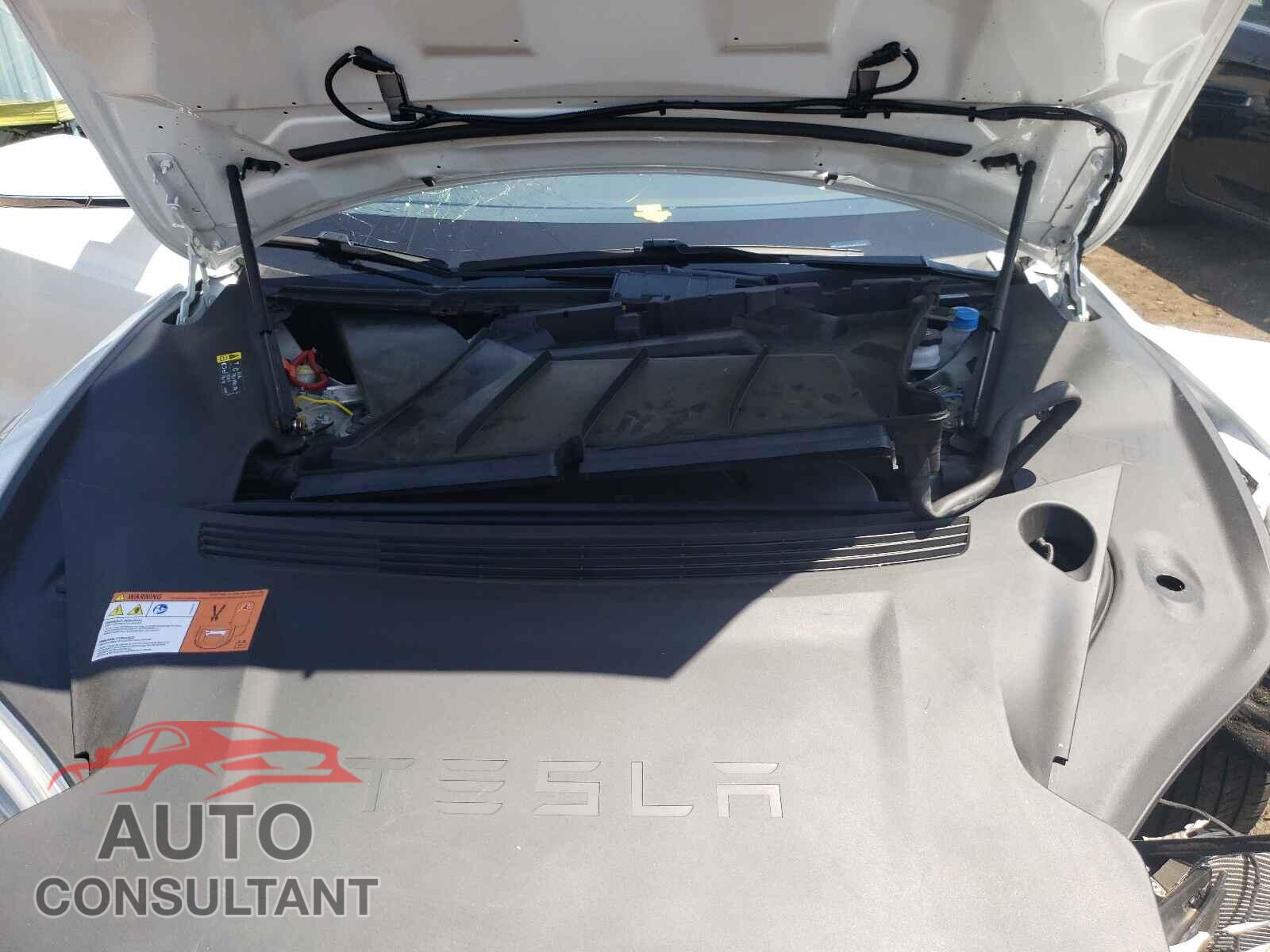 TESLA MODEL S 2017 - 5YJSA1E24HF231048