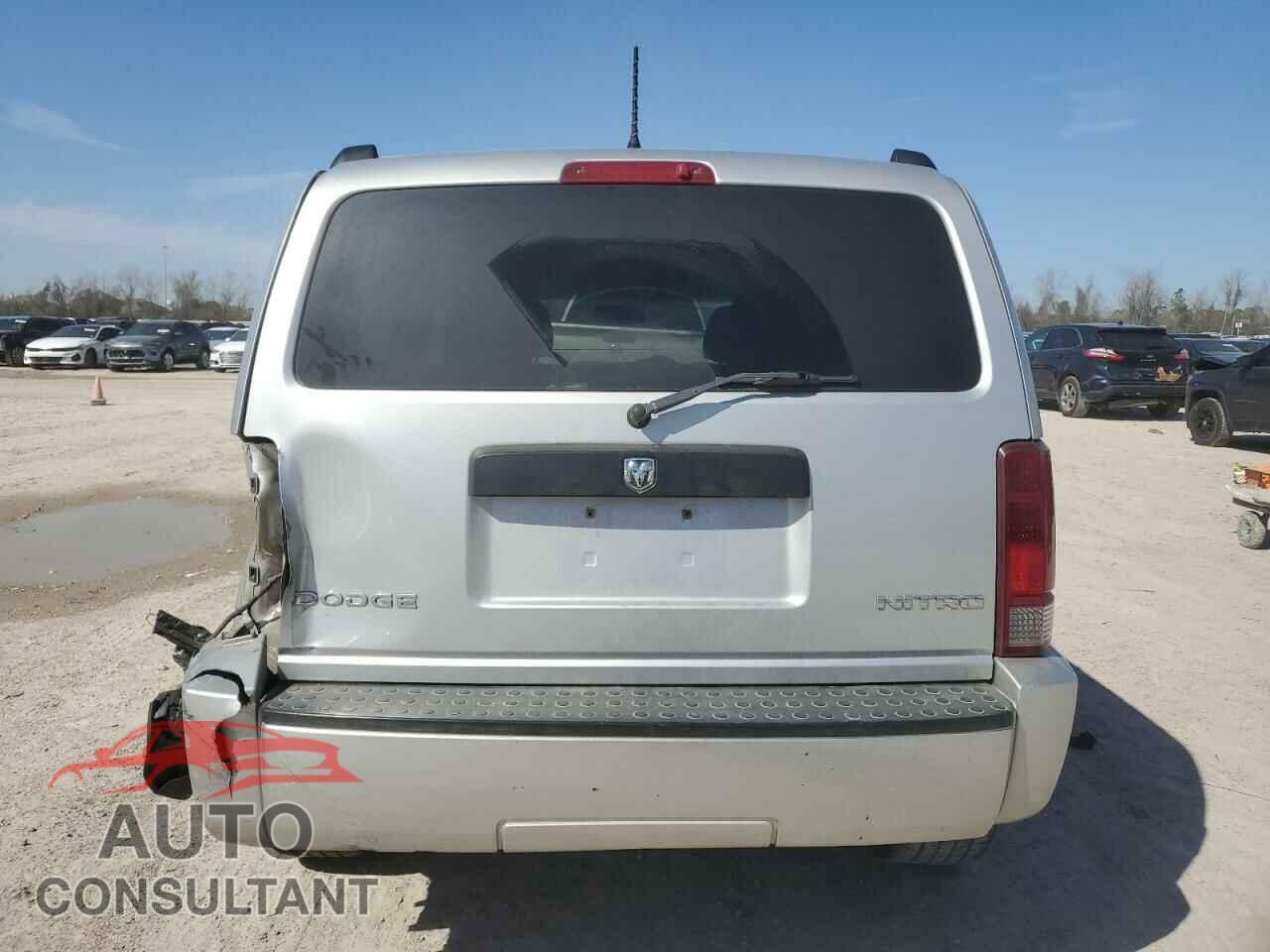 DODGE NITRO 2011 - 1D4PU4GK2BW600037
