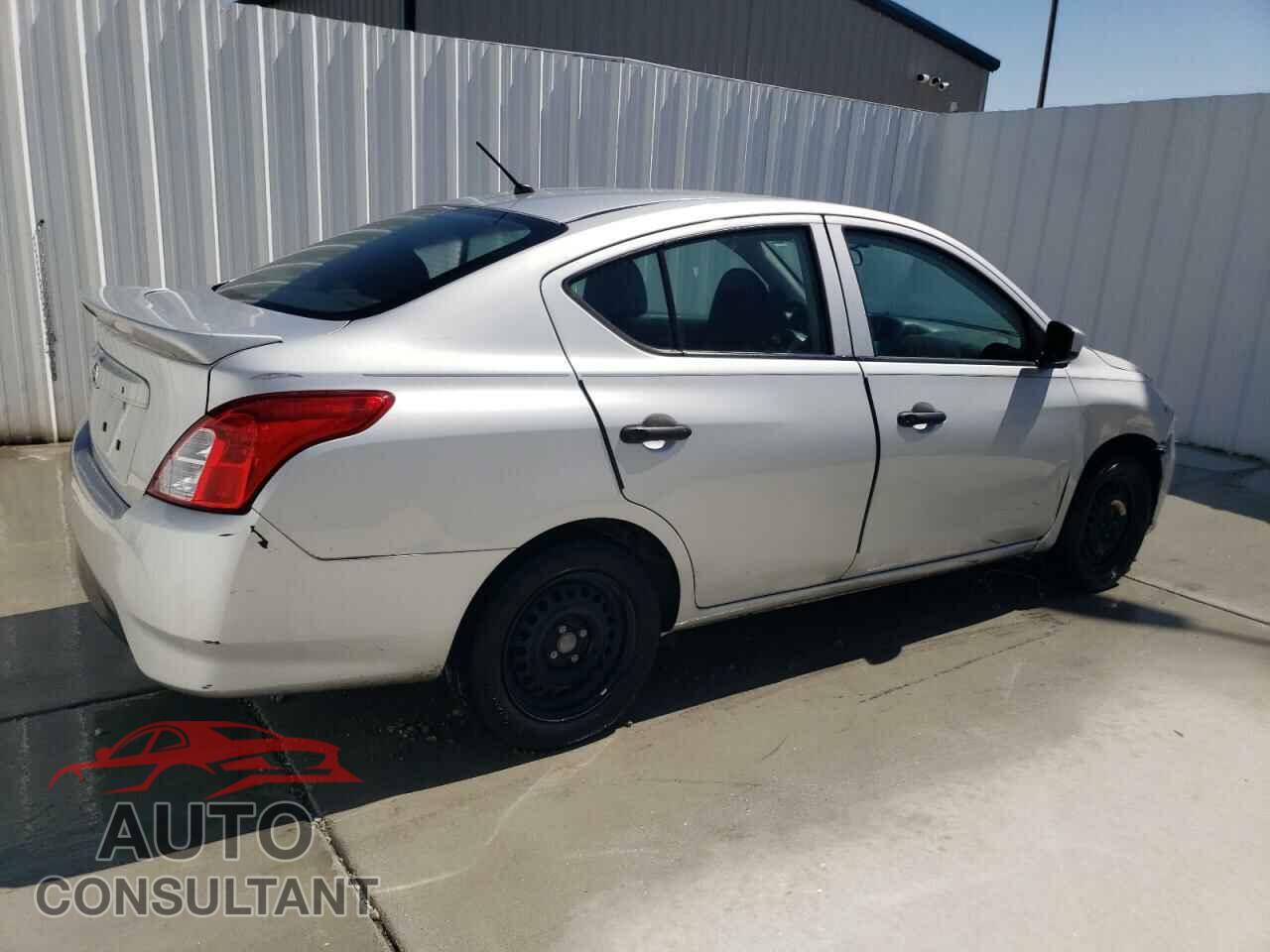 NISSAN VERSA 2019 - 3N1CN7AP3KL860793