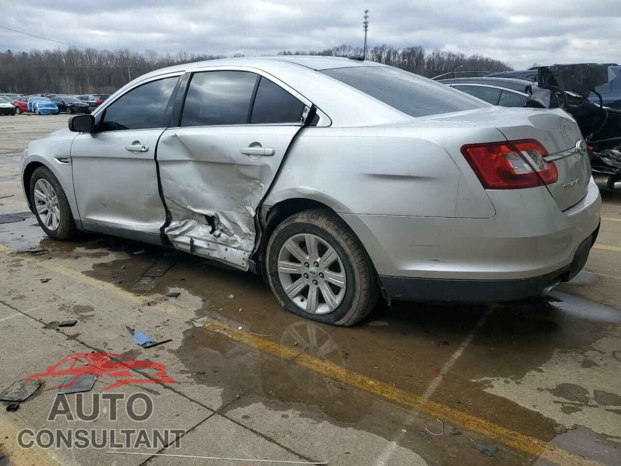 FORD TAURUS 2011 - 1FAHP2DW0BG156287
