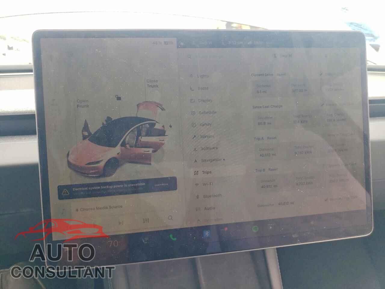 TESLA MODEL 3 2024 - 5YJ3E1EA5RF858021