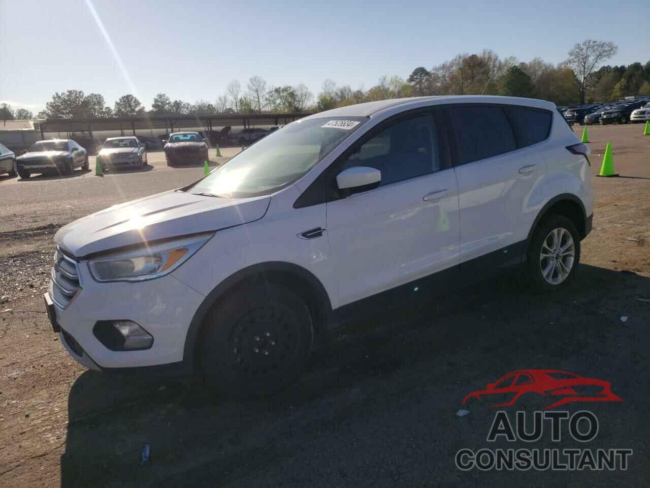 FORD ESCAPE 2017 - 1FMCU9GD8HUE39476